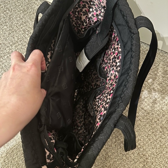 Vera Bradley Diaper Bag with Changing Pad - Picture 4 of 7